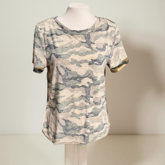 Camo T shirt Hem & Thread Camo 
outside stitching Size Medium NWT - Picture 8 of 13